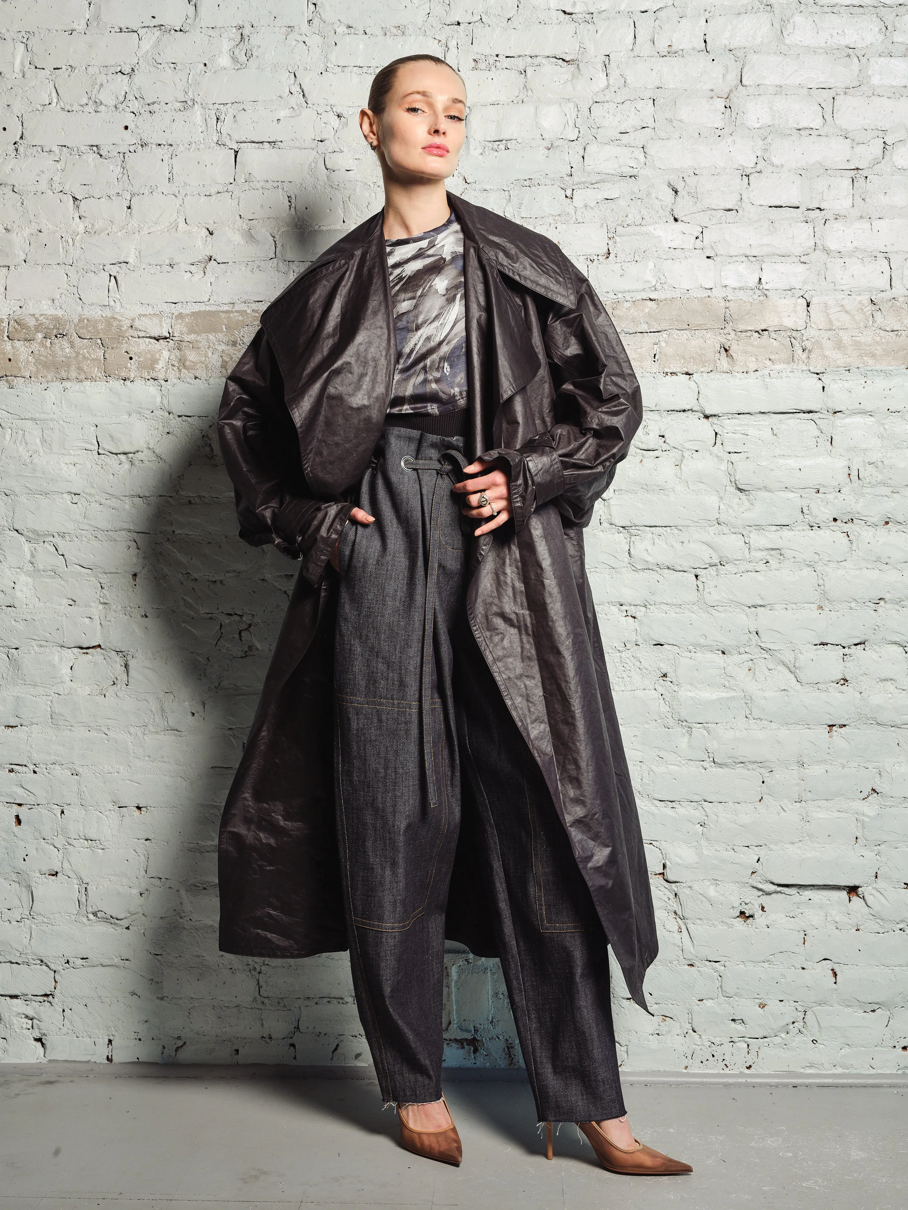 CAPED COATED TRENCHCOAT